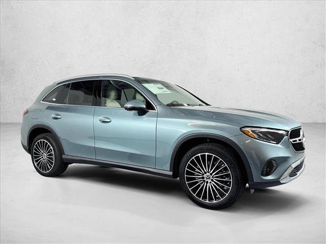 New 2027 Verde Silver Metallic Mercedes-Benz GLC 300 image 33