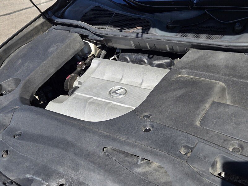 Used 2013 Cashmere Metallic LEXUS AWD 4DR image 16