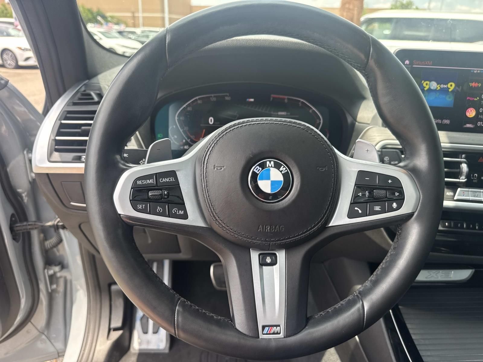 Used 2022 Gray BMW sDrive30i image 24
