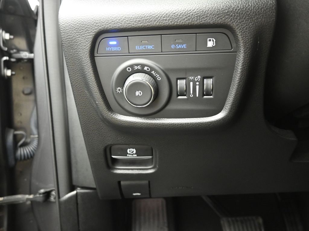 2022 JEEP GRAND CHEROKEE - Image 19