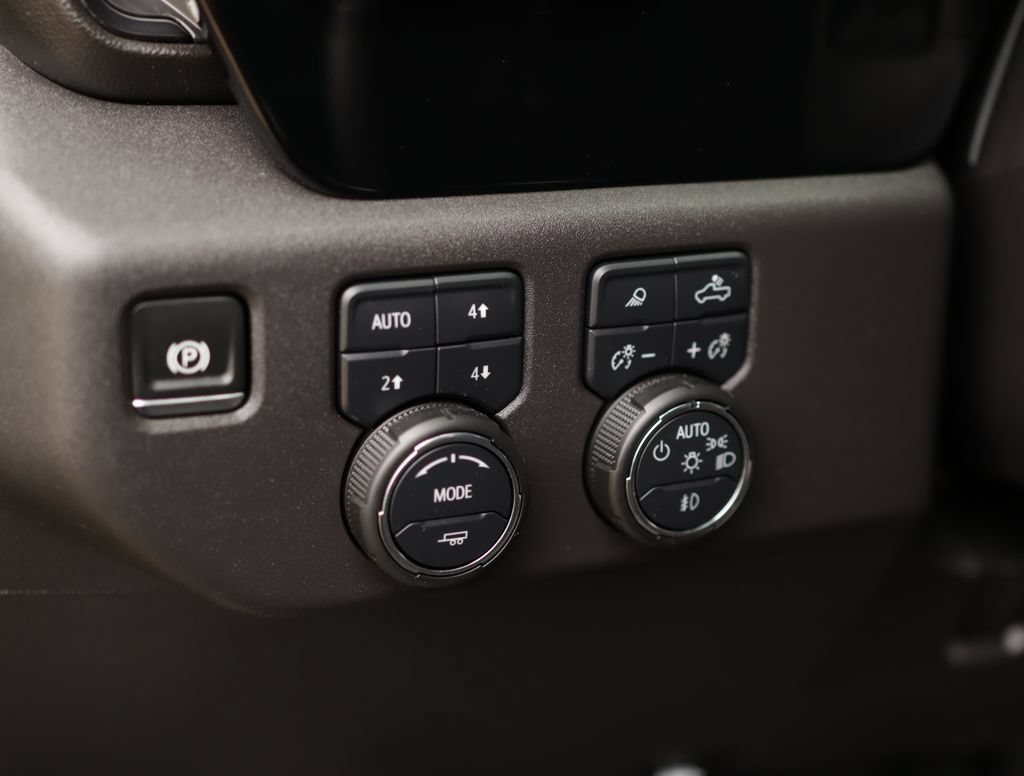 Used 2024 Dark Ash Metallic Chevrolet ZR2 image 10
