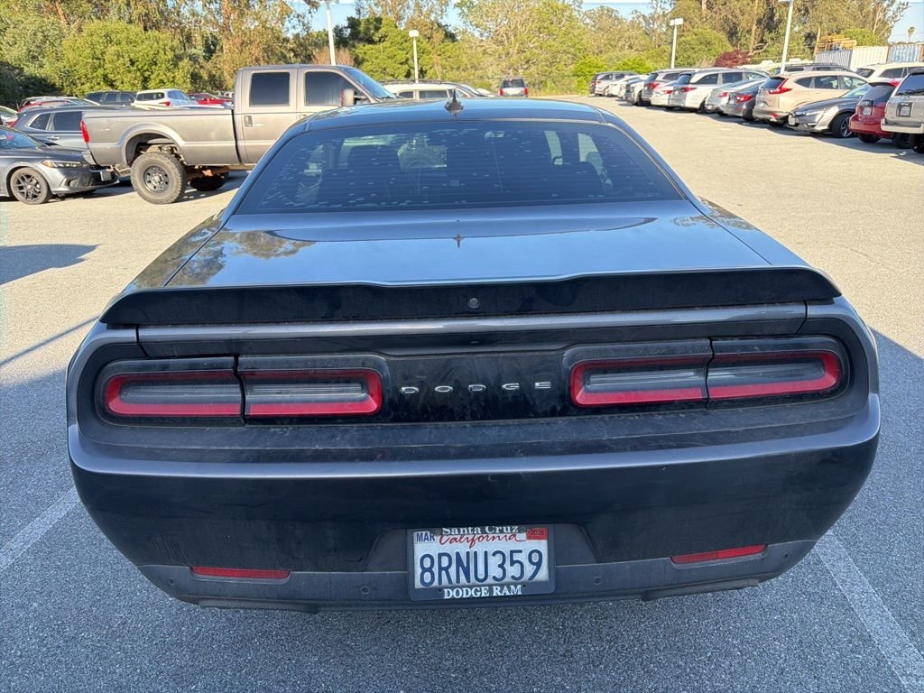 2019 Dodge Challenger R/T photo 5