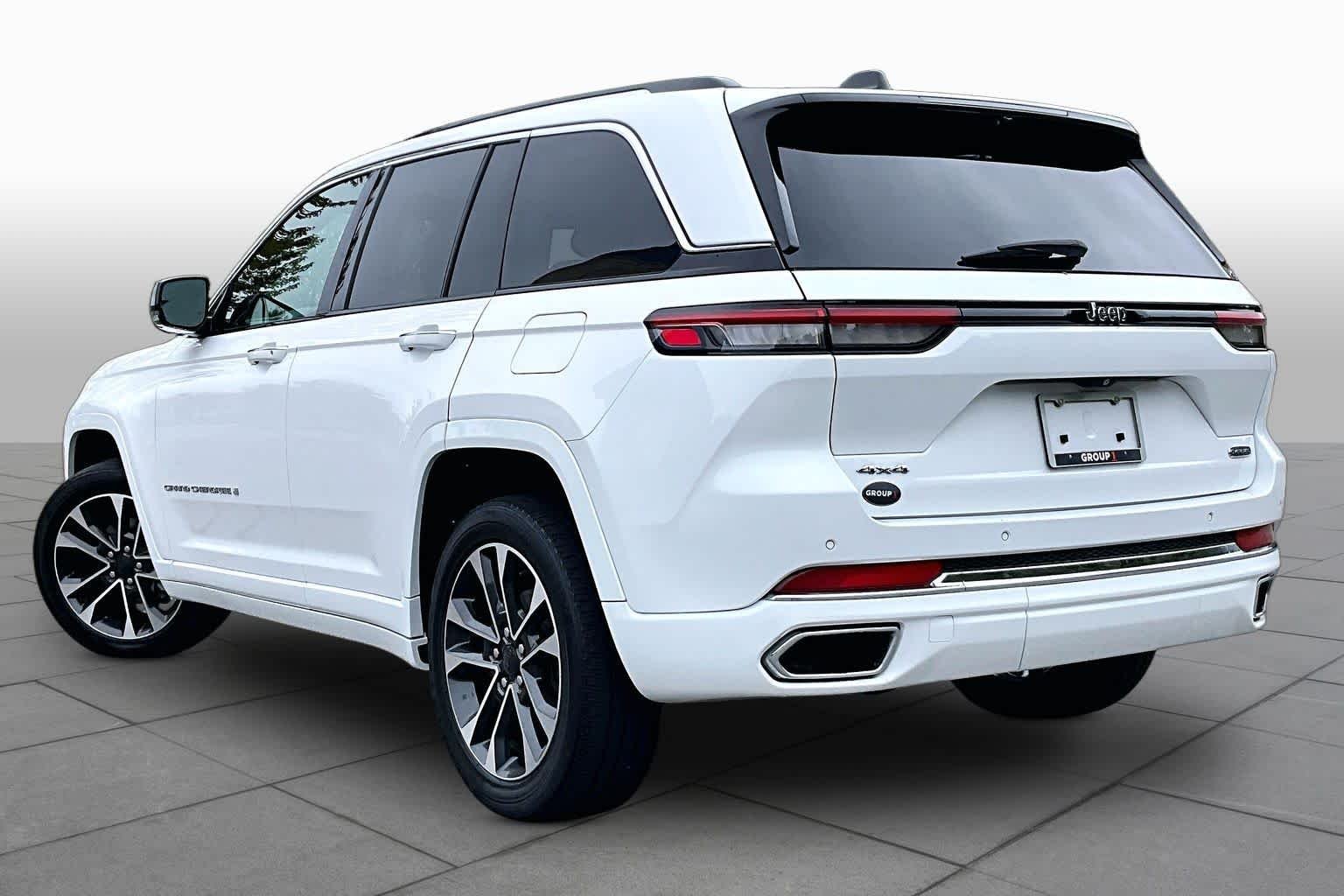Used 2023 Bright White Clearcoat Jeep Overland image 12