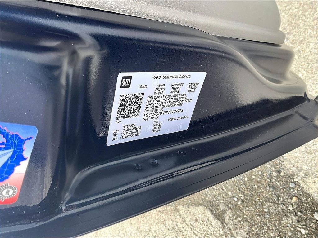 2026 Chevrolet Express Cargo Work Van - Photo 17