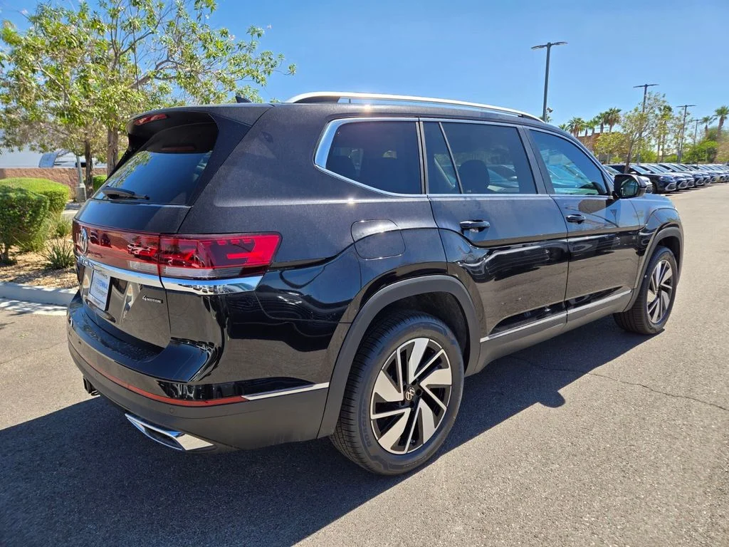 2026 Volkswagen Atlas SEL - Photo 4