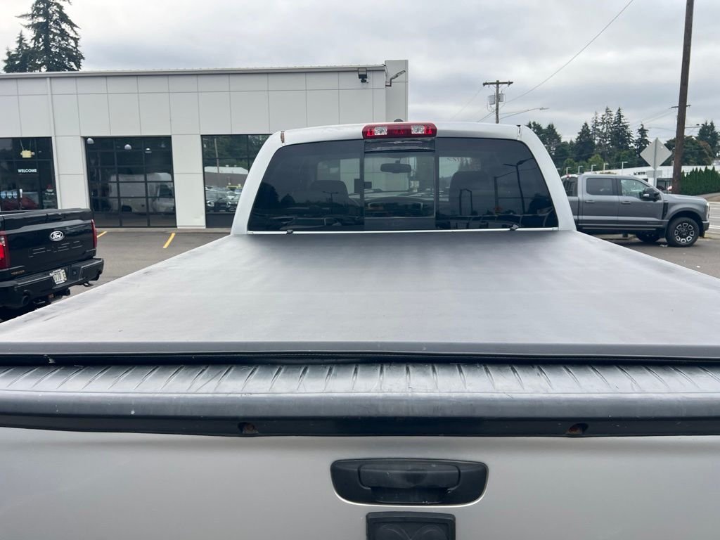 Used 2007 Bright Silver Metallic Dodge SLT image 7