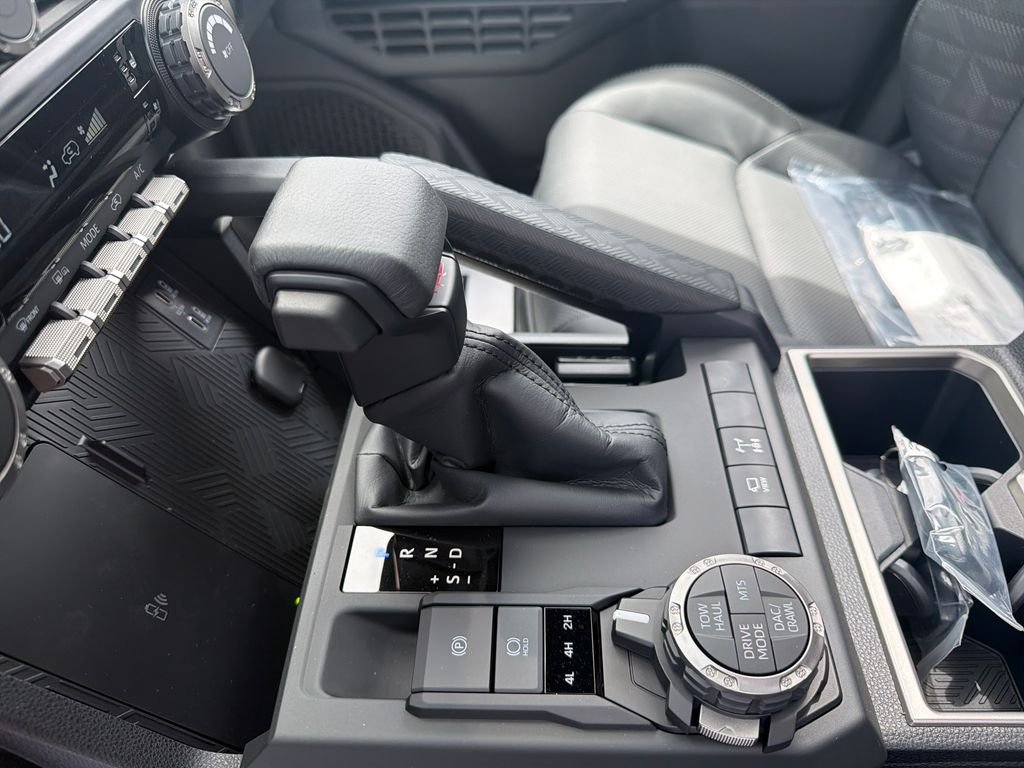 New 2026 Cutting Edge Toyota 4Runner TRD Off-Road Premium image 24