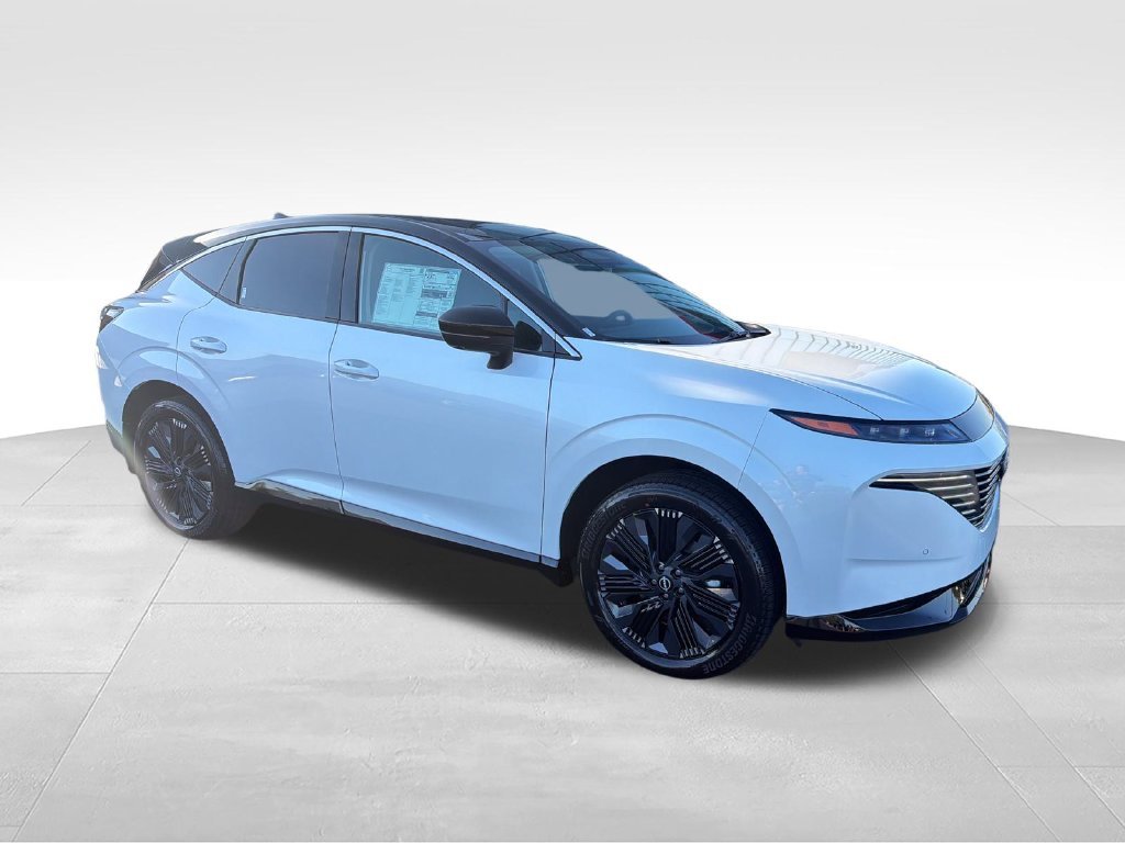 New 2027 White Nissan Platinum image 7