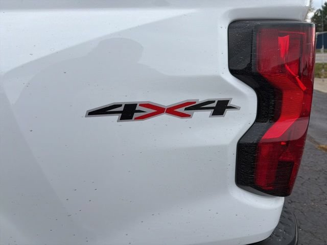 2026 Chevrolet Colorado Work Truck - Photo 12