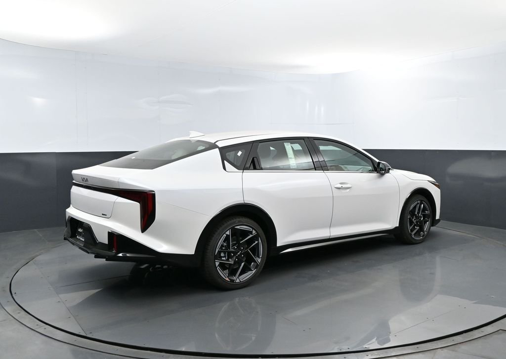 New 2026 Snow White Pearl Kia GT-Line image 21