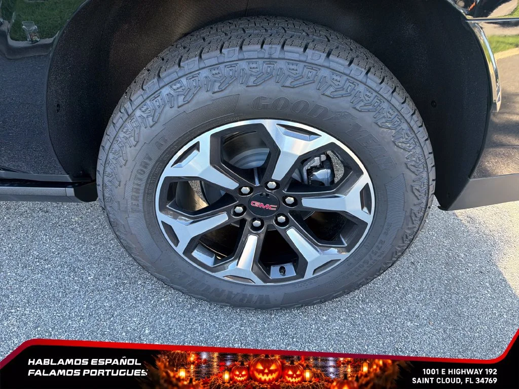 New 2026 Onyx Black GMC AT4 Ultimate image 11
