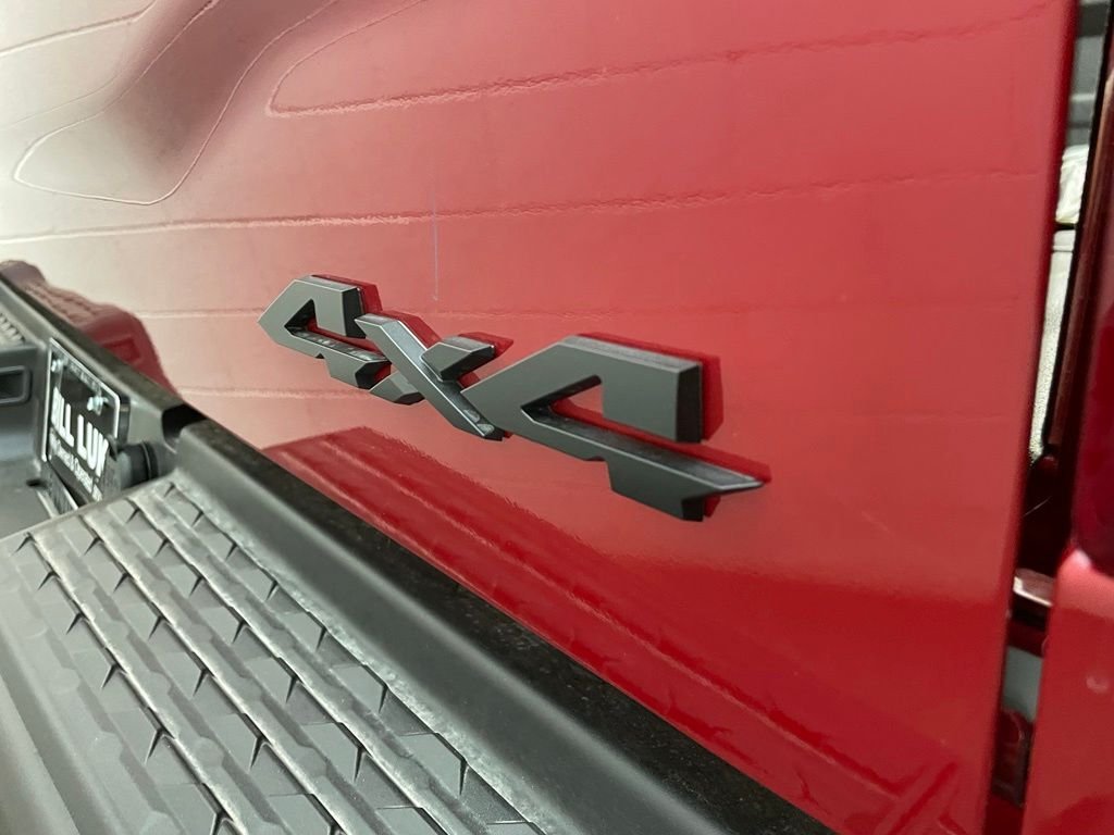 New 2026 Molten Red Pearl-Coat Exterior Paint RAM Rebel image 5
