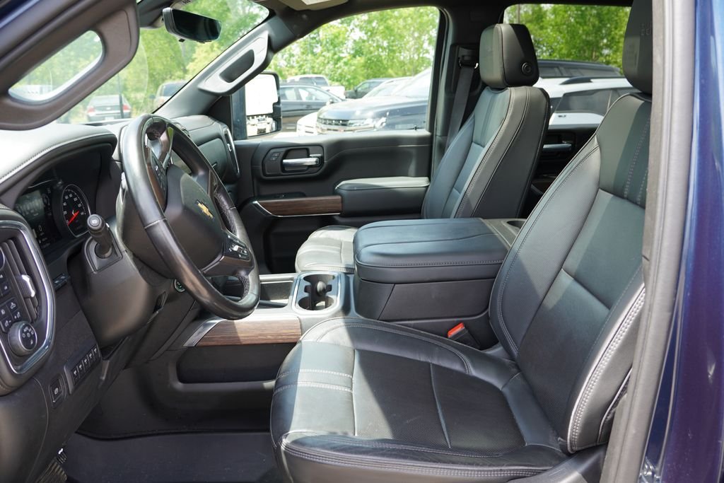 Certified Used 2023 Northsky Blue Metallic Chevrolet High Country image 6