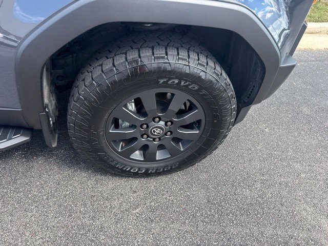 Used 2024  Toyota Base image 10