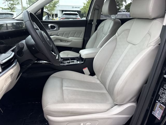 2025 Kia Sorento SX - Photo 11