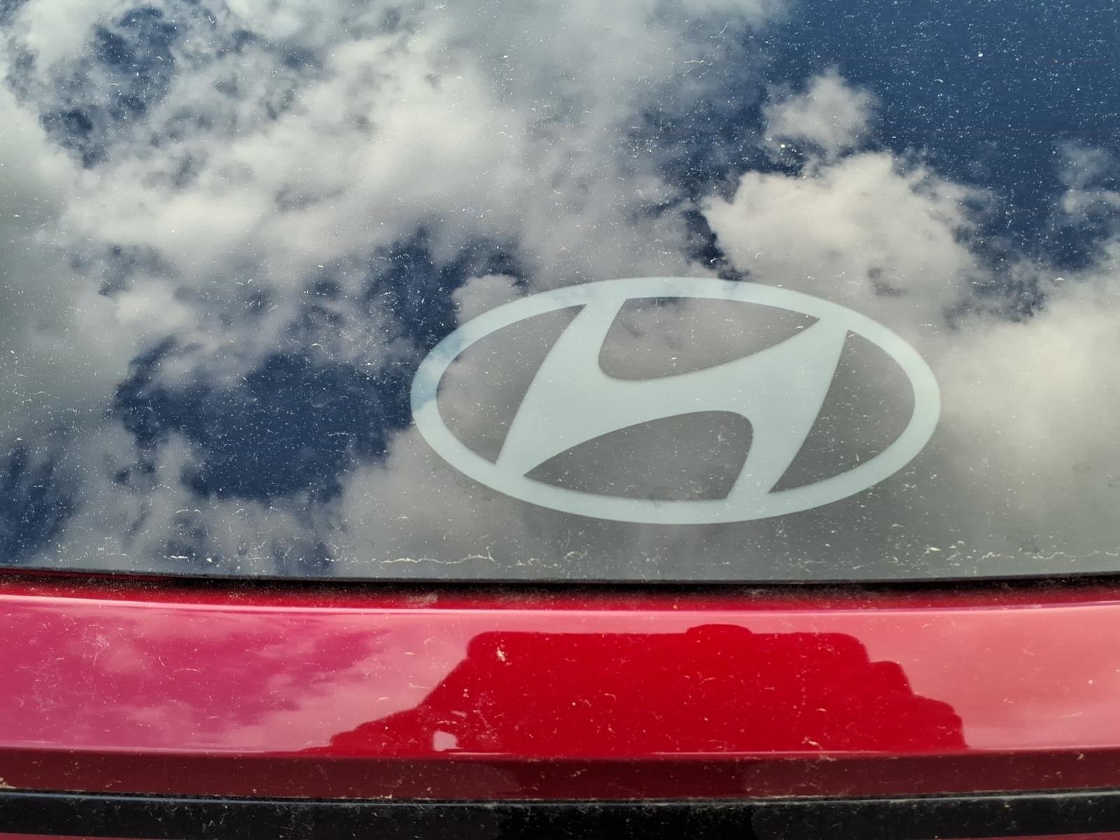 Used 2025 Ultimate Red Pearl Hyundai SEL Convenience image 15