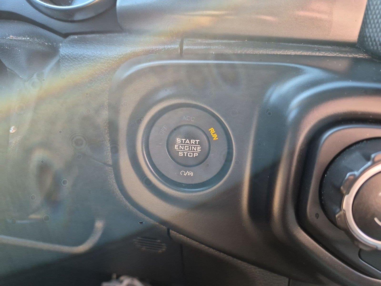 Used 2022 Granite Crystal Metallic Clearcoat Jeep Unlimited Sport image 24