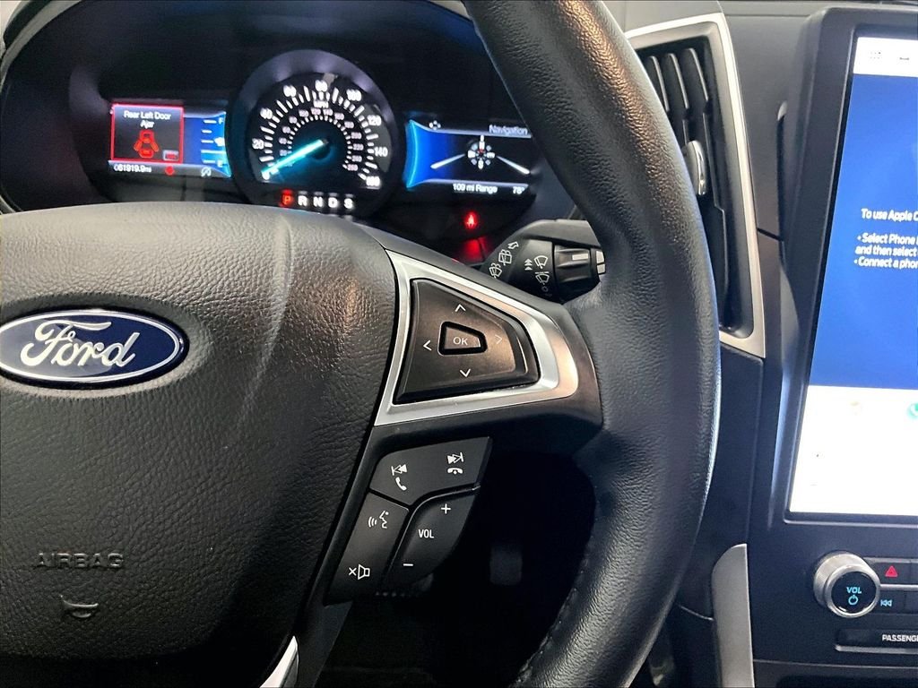 Used 2023 Silver Metallic Ford SEL image 24