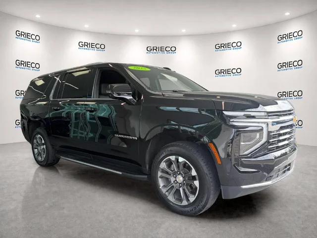 2025 Chevrolet Suburban LT
