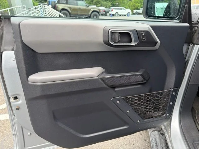 Used 2023 Silver Ford Base image 17