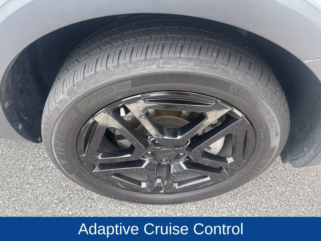 Used 2025 Gray Kia SX-Prestige X-Line image 6