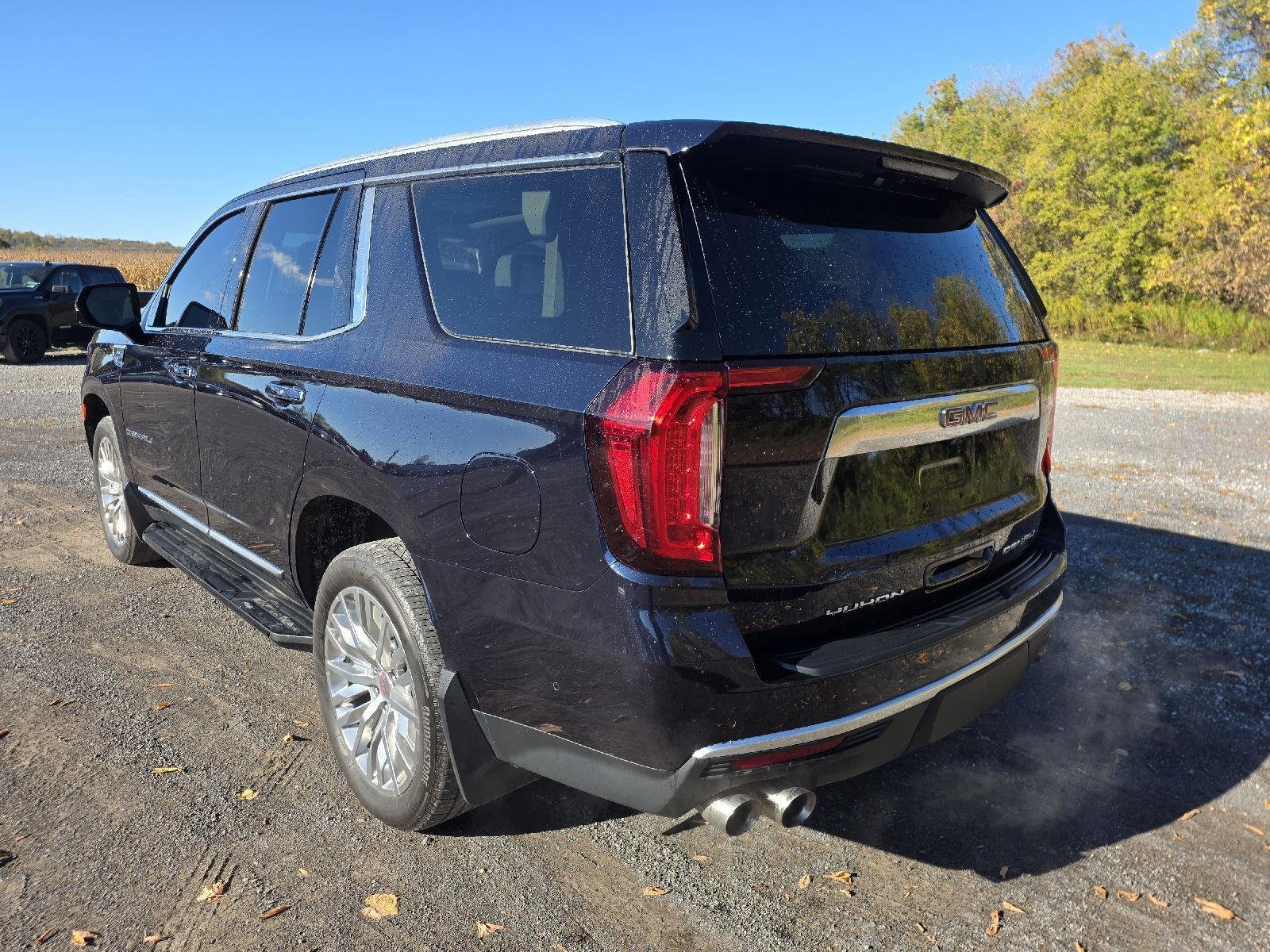 2023 Gmc Yukon Denali photo 3