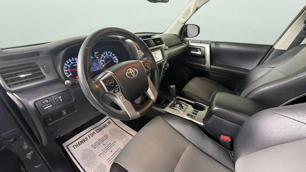 Used 2017 Gray Toyota SR5 image 18