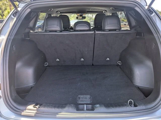 Used 2025 Silver Jeep Trailhawk image 12