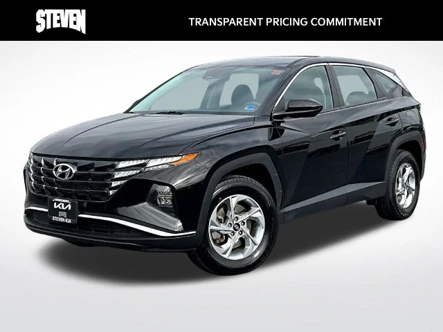 Used 2023 Black Hyundai SE image 3
