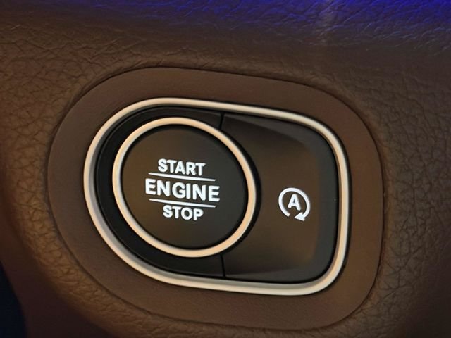 Certified Used 2025 Black Mercedes-Benz GLS 450 image 29