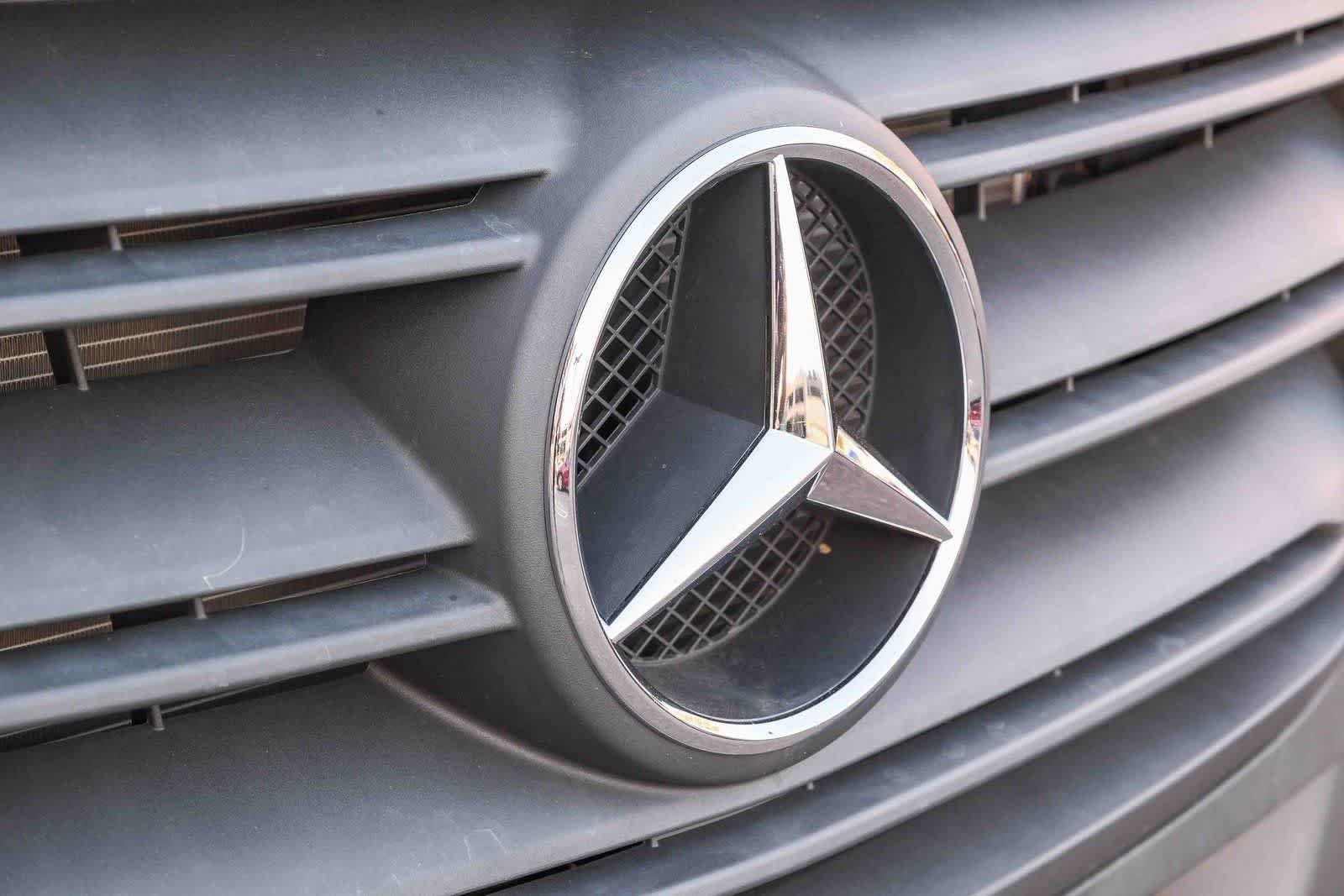 Used 2024 Jet Black Mercedes-Benz Cargo 170 WB image 17