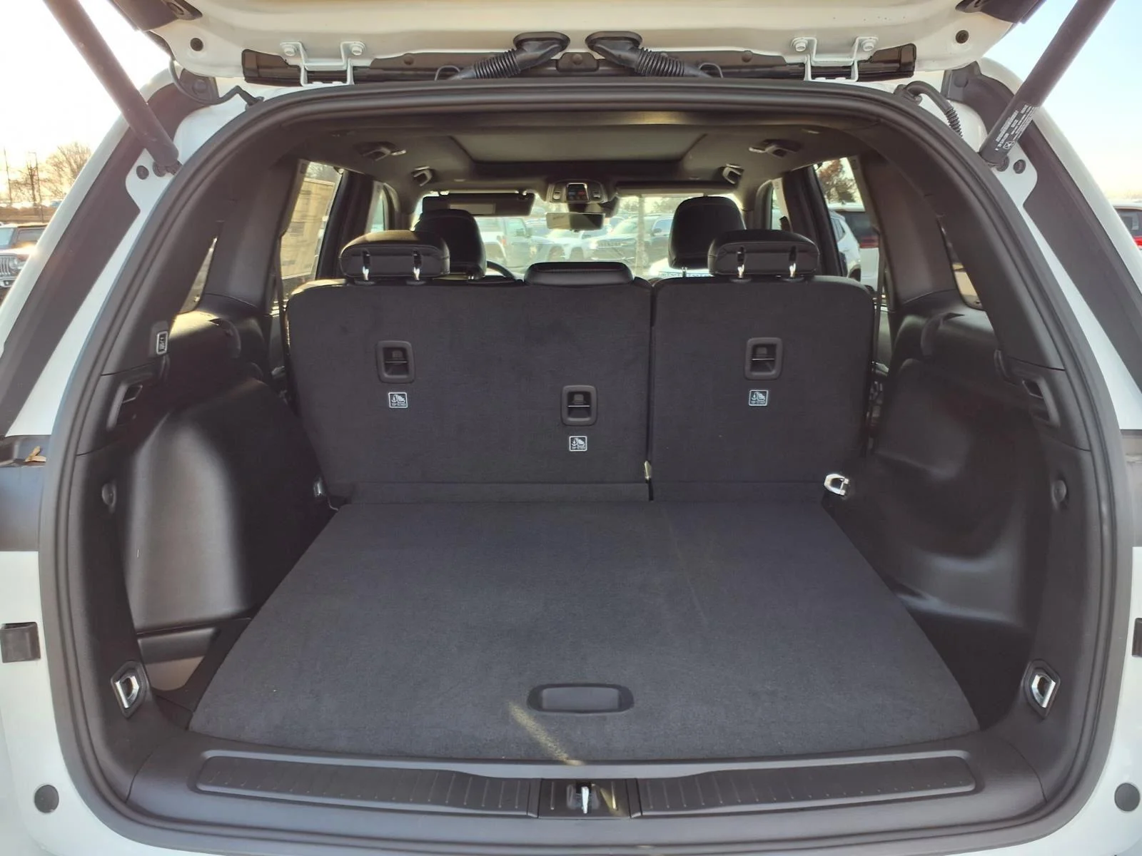2025 Jeep Grand Cherokee Limited - Photo 22