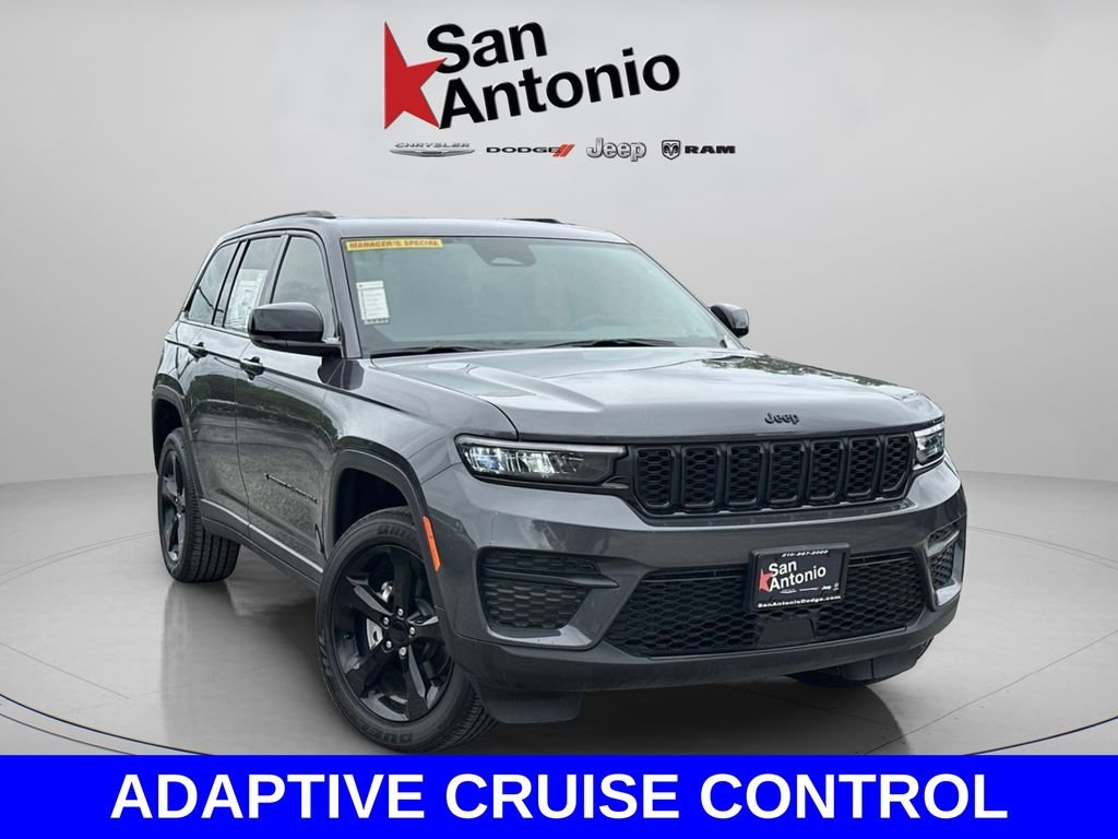 New 2025 Baltic Gray Metallic Clear-Coat Exterior Paint Jeep Altitude X image 2