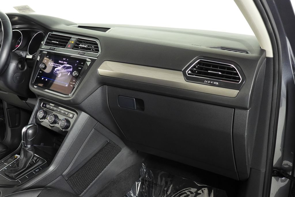 2019 Volkswagen Tiguan SE - Photo 14