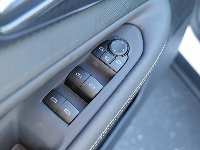 2025 Chevrolet Blazer EV LT - Photo 7