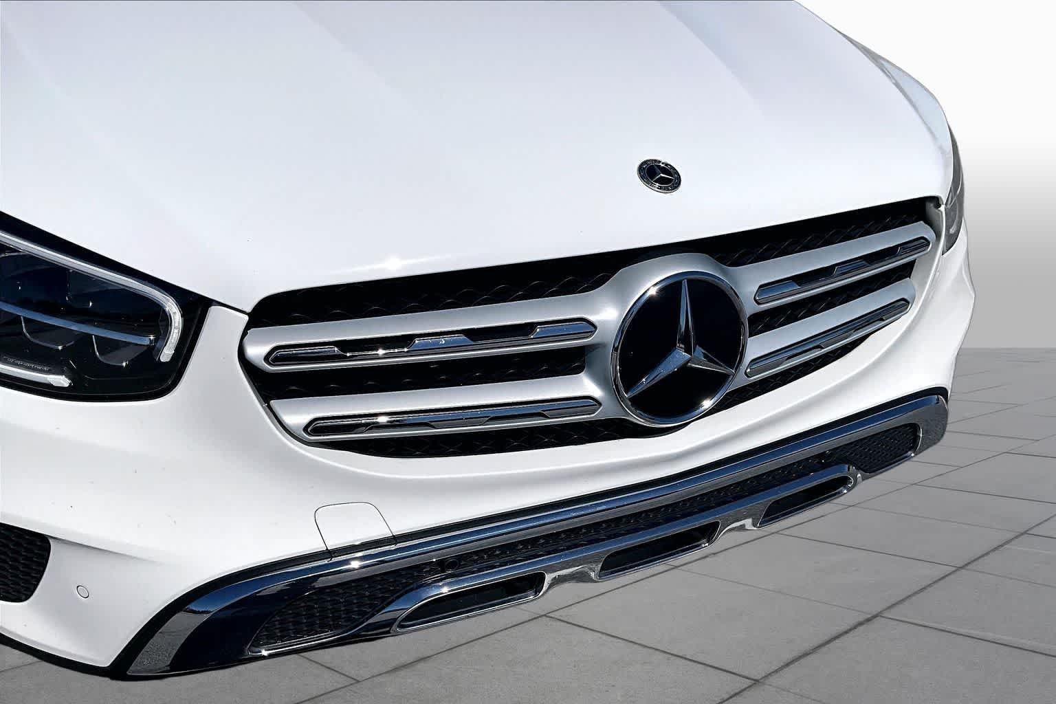 Used 2021 Polar White Mercedes-Benz GLC 300 image 52