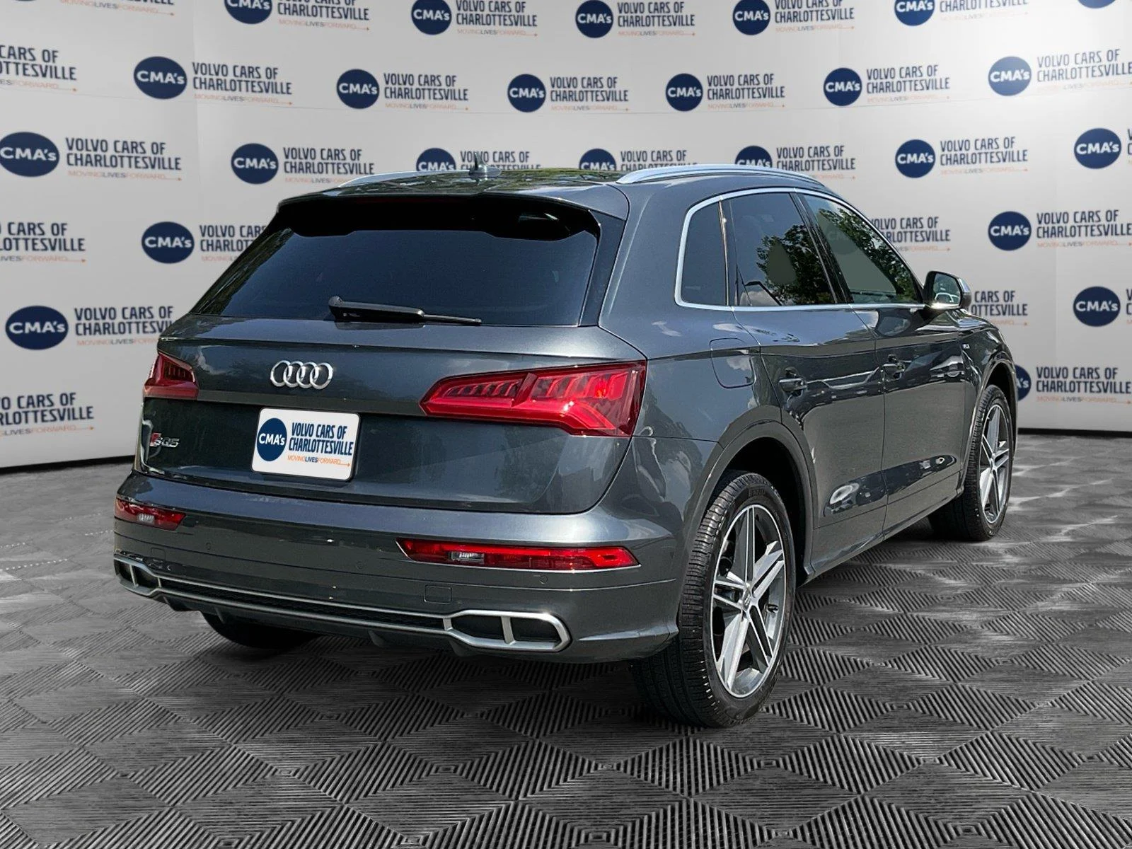 Used 2018 Daytona Gray Pearl Effect Audi Prestige image 5
