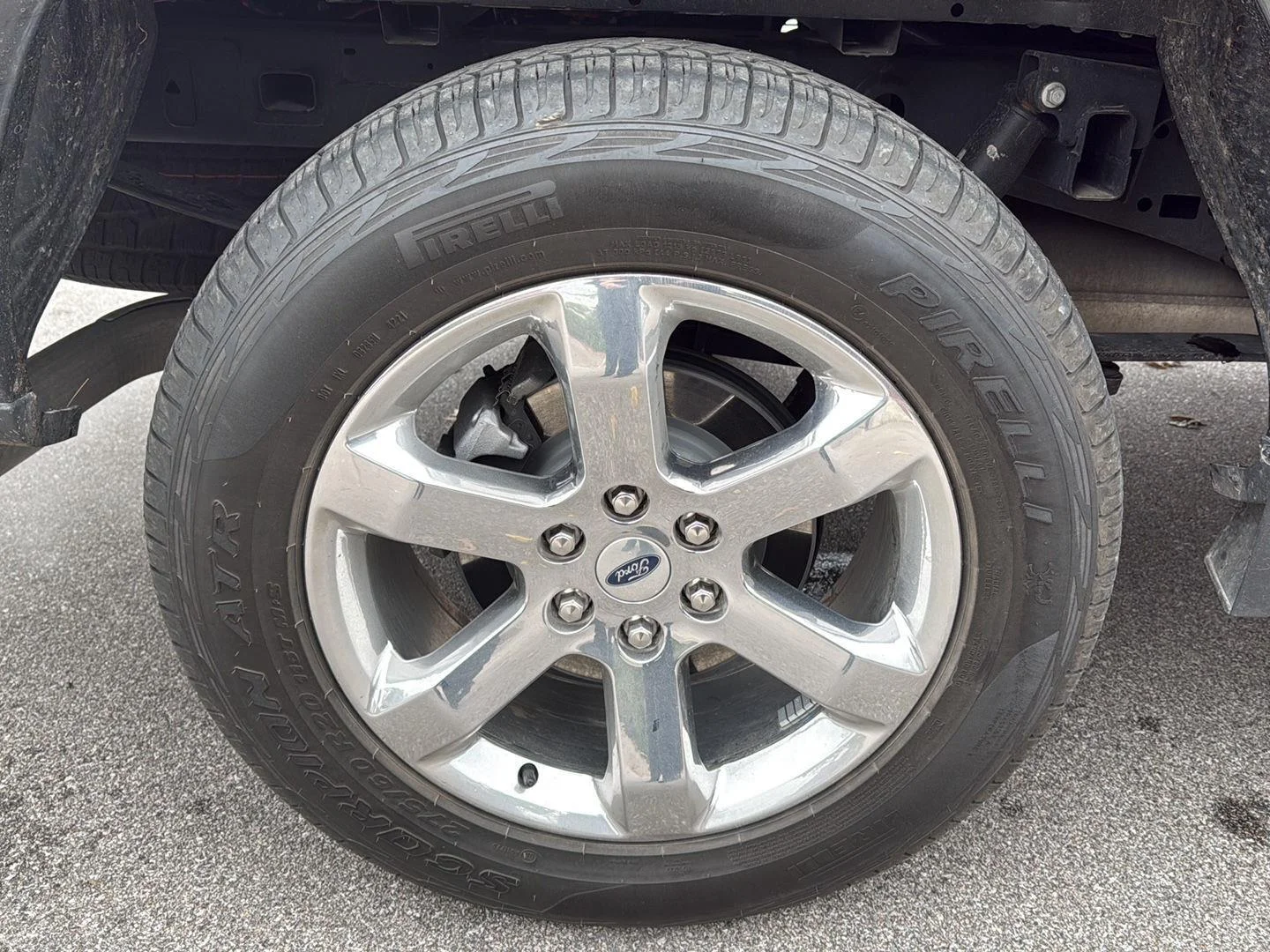 Used 2022 Agate Black Ford LARIAT image 13
