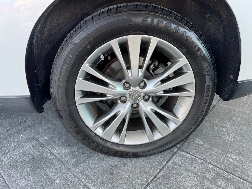 Used 2013 White Lexus 350 image 4