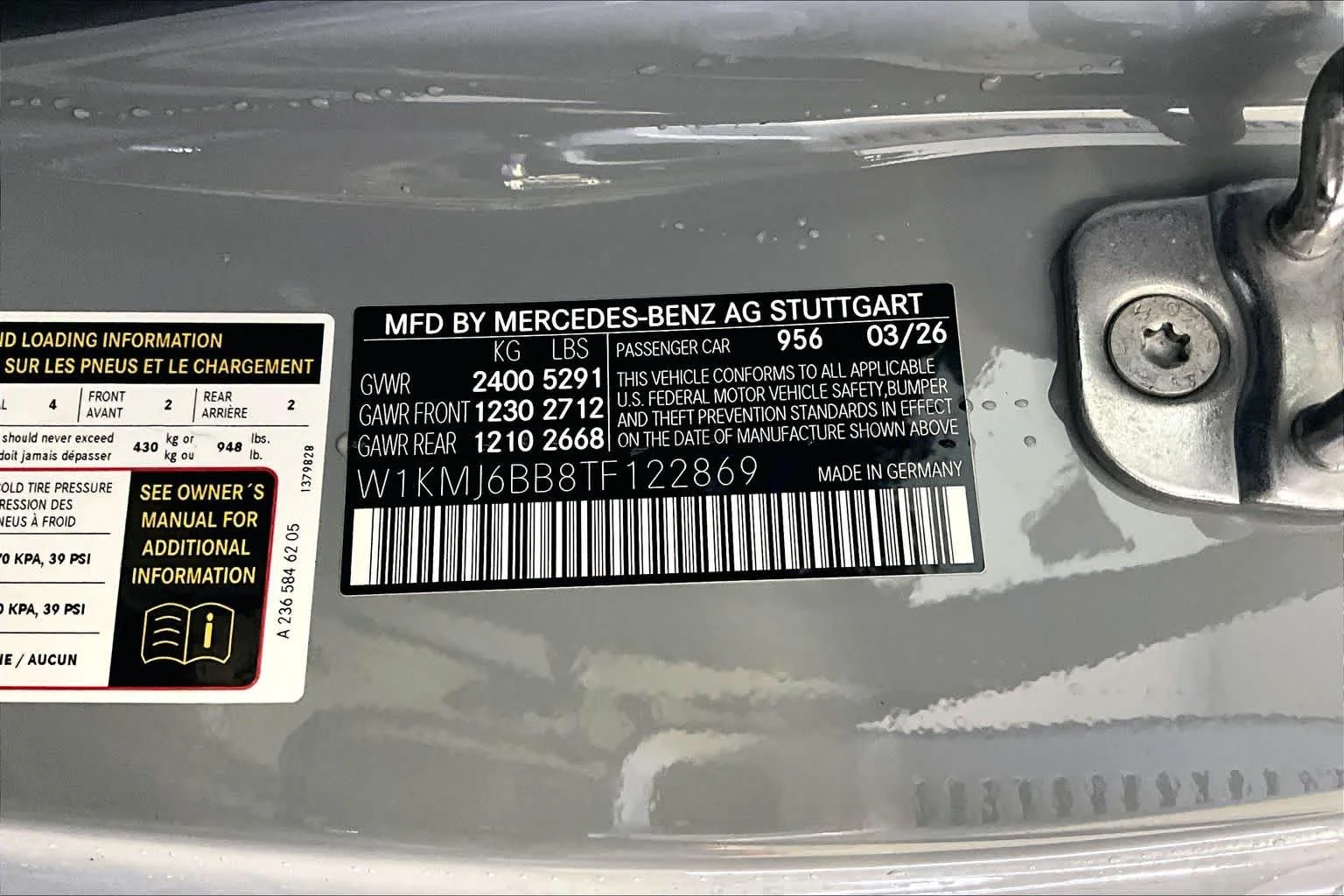 New 2026 MANUFAKTUR Alpine Grey Metallic Mercedes-Benz CLE 450 image 12