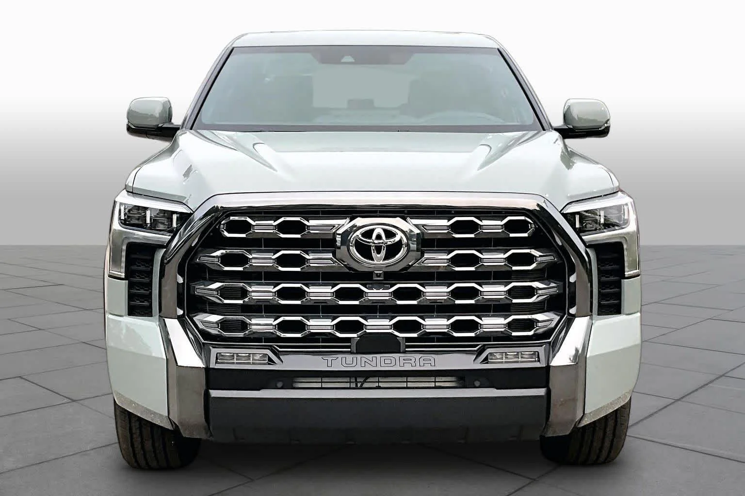 New 2026 Lunar Rock Toyota Platinum image 3