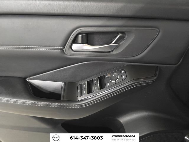 Used 2025 Black Nissan SL image 25