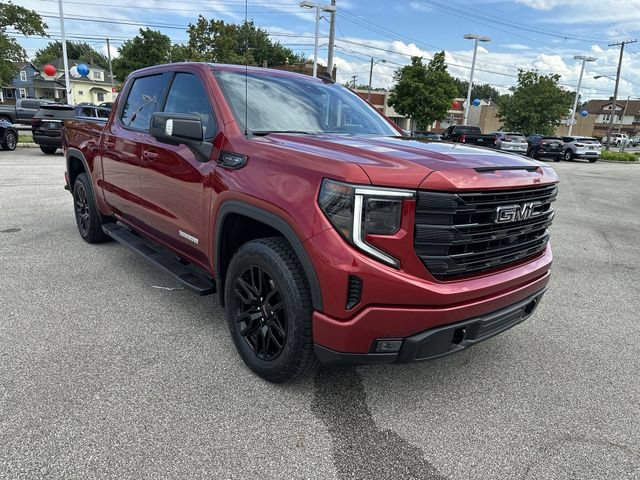 Used 2023 Volcanic Red Tintcoat GMC Elevation image 11