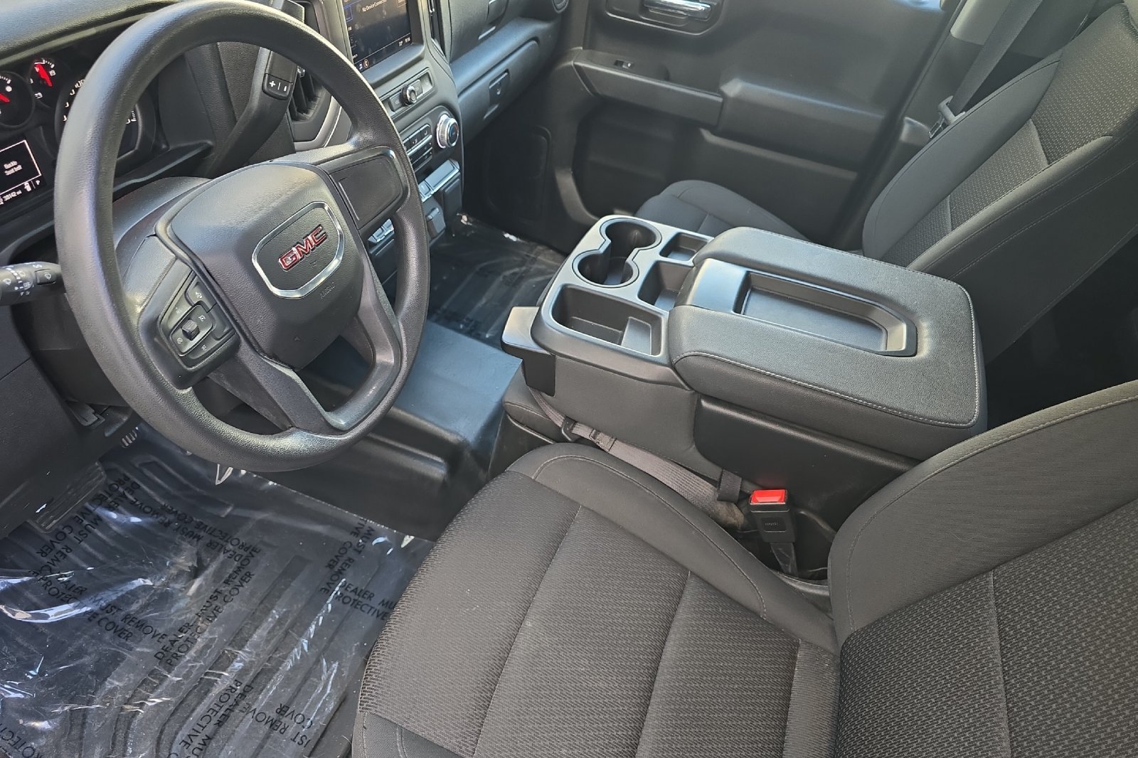 Used 2023  GMC Pro image 8