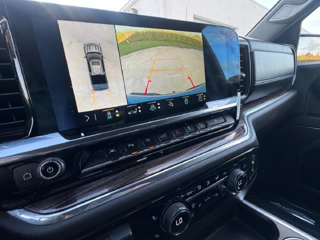 2023 Chevrolet Silverado 1500 LT - Photo 9