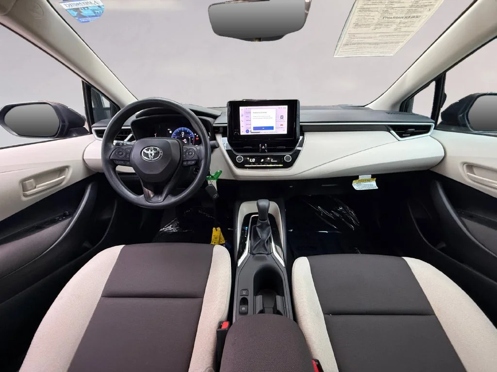 2026 Toyota Corolla LE - Photo 12