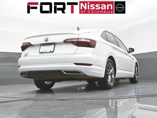 Used 2021 White Volkswagen R-Line image 37