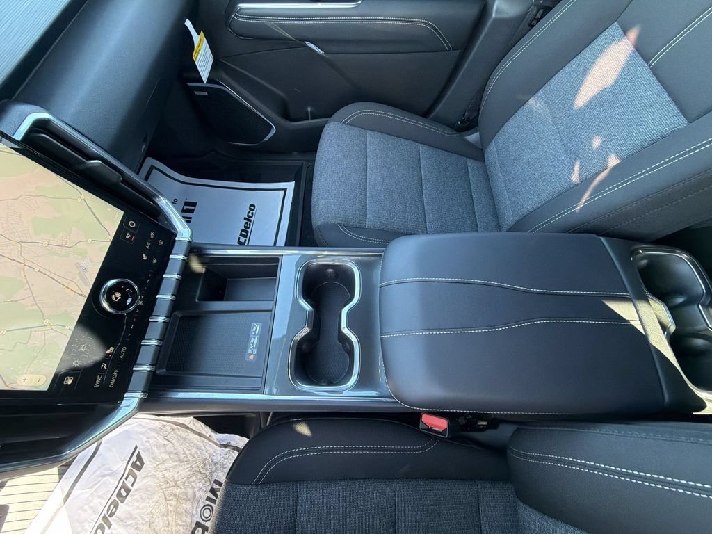 New 2026 Ebony Twilight Metallic GMC Elevation image 27