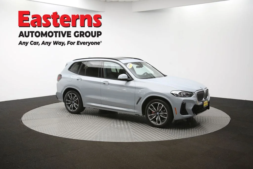 Used 2022 Gray BMW sDrive30i image 49