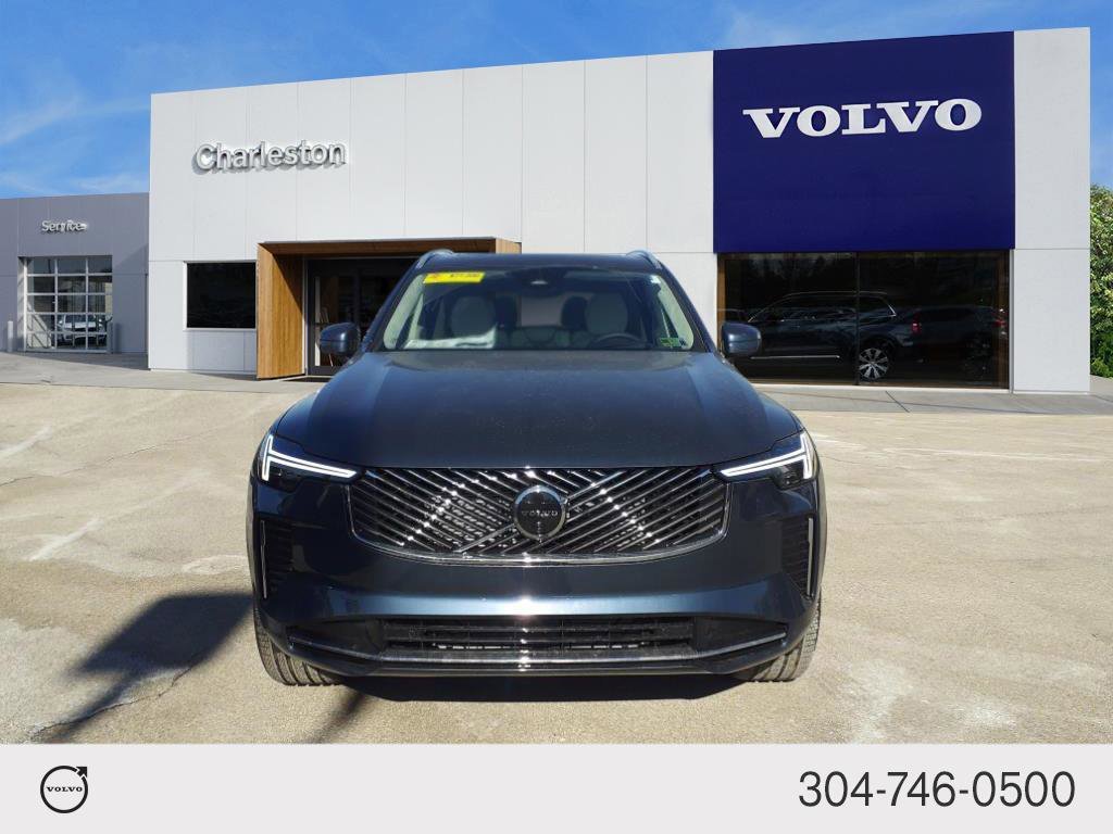 Used 2025 Denim Blue Metallic Volvo Ultra image 8